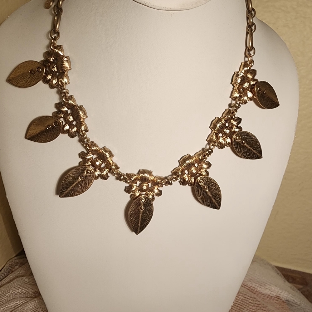 Bella Jack Statement Necklace - image 8